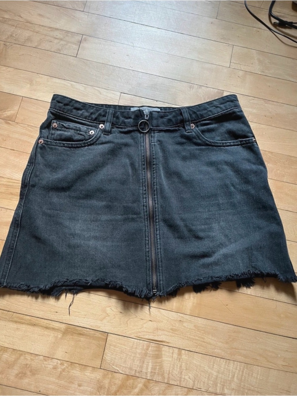 Free People We The Free Size 28 Black Denim Front Zip Jean Mini Skirt